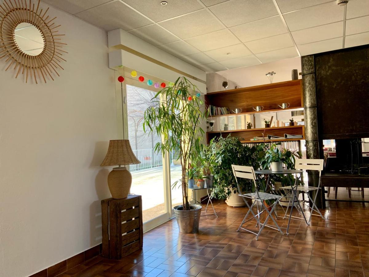 Le Pidanoux Hotel Saint-Julien-du-Verdon Eksteriør billede